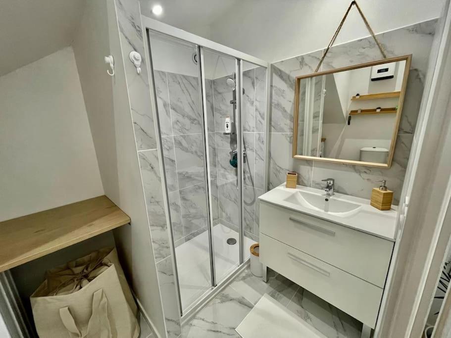 Studio Entierement Renove, Situe Au Coeur Du Quartier Haut Sète Buitenkant foto